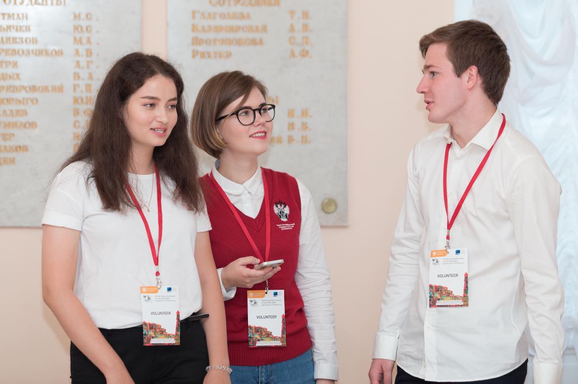 Fifth ISYT conference: volunteers jpg